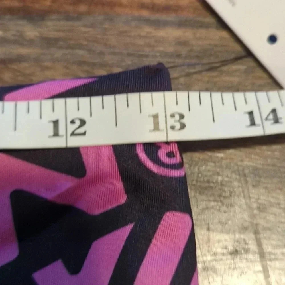 NIKE one women's biker shorts - Picture 7 of 10